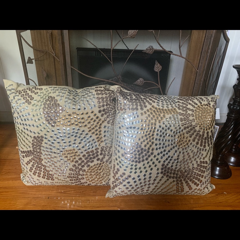 Pillows- new, multi color